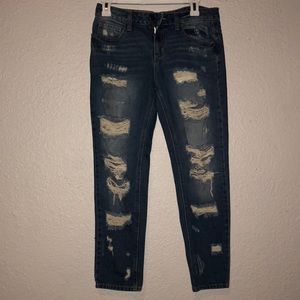 Distressed boyfriend jeans